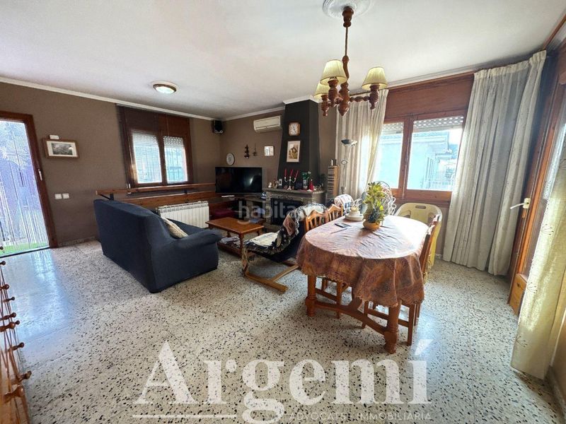 Foto 0c8cc4a4-f955-4e60-b7c0-e0a03432feb3. Casa amb aparcament piscina a Lliçà d´Amunt