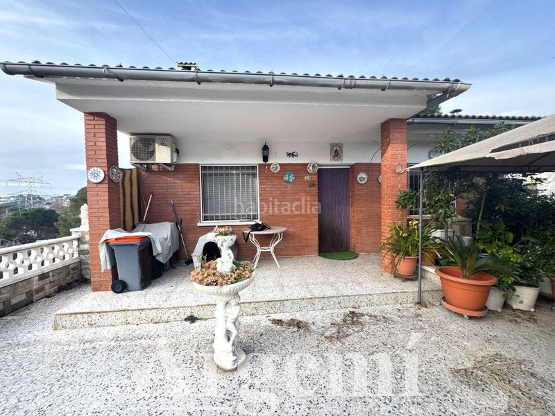 Foto 6757ea28-5c14-4ea2-9729-5b1ece009c0a. Casa amb aparcament piscina a Lliçà d´Amunt