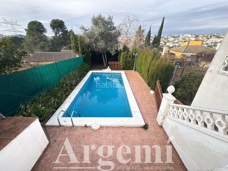 Foto cb31d308-d96f-4bbf-9779-8ca4d04f2fbe. Casa amb aparcament piscina a Lliçà d´Amunt