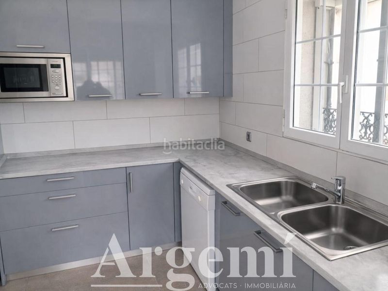 Foto 495ac6e1-ff33-4d61-99da-facdae5e5c4c. Casa amb calefacció aparcament piscina a Lliçà d´Amunt
