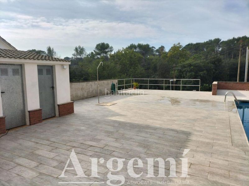 Foto ae226ee0-62b5-44d7-b4ec-1dc045a51dab. Casa amb calefacció aparcament piscina a Lliçà d´Amunt