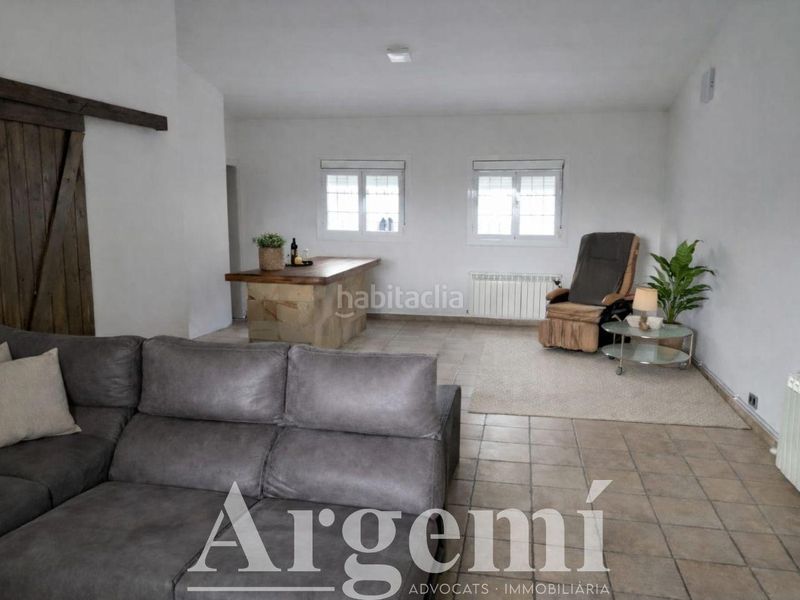 Foto bcad709a-a5df-41f3-902c-36329090a2c0. Casa amb calefacció aparcament piscina a Lliçà d´Amunt