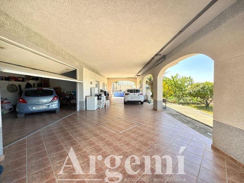 Foto bd8d3b61-9abf-44be-be59-0a5104a98573. Casa amb calefacció aparcament a Lliçà d´Amunt