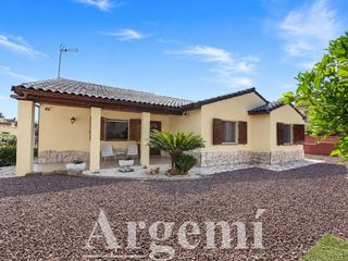 Casa en Caldes de Montbui. Casa unifamiliar en can valls
