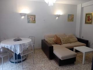 Pis en San Gins. Tercer piso junto a zona universitaria