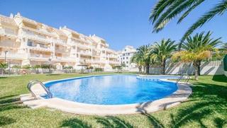 Pis en El Puerto. Apartamento en primera linea de playa en denia.