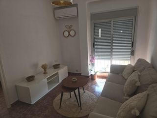 Rent Flat in Barrio de Benimaclet. Los santos benimaclet