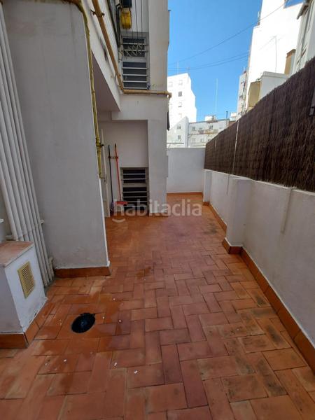 Foto 88a5b5d5-ad50-476e-82e4-8393d7f87d19. Alquiler piso zona obispo amigó abastos en Arrancapins Valencia