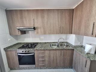 Lloguer Pis a La Raïosa. C. roca