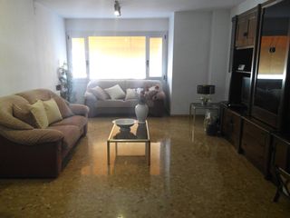 Lloguer Pis a La Raïosa. Rois de corella