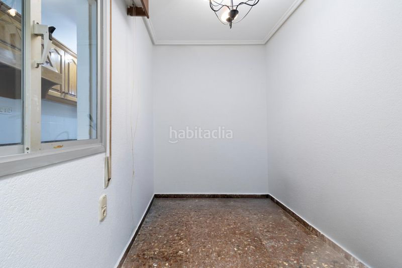Foto 5c638ba5-ee34-4190-b6f1-c2a5474e5f2f. Pis amb aparcament a Russafa Valencia