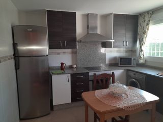 Casa a schiera in Alborache. Chalet adosado en venta en alborache