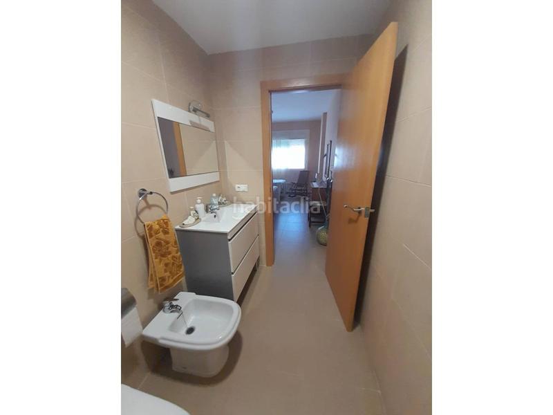 Foto d476531e-5e8f-49bb-84dd-846060ef5681. Casa adossada a Alborache