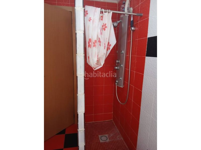 Foto 4742349f-27f0-44d5-ba4b-01035d6c3d90. Casa a Buñol