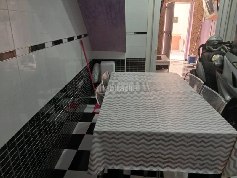 Foto ae4e720e-d3e4-4825-907d-3379db8fb220. Casa a Buñol
