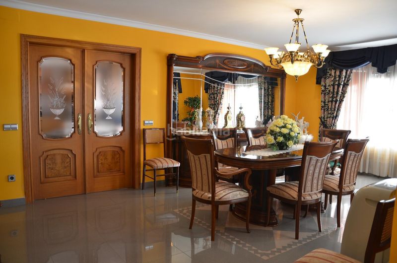 Foto 0ec01eff-524d-44f7-b020-0cf3fbb8457a. Casa amb piscina a Riba - roja de Túria