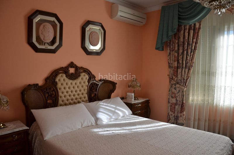 Foto 66256d40-ae3d-4b9b-8704-451db760c93c. Casa amb piscina a Riba - roja de Túria