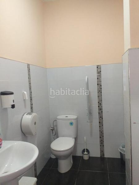 Foto aed3f4cf-ed6f-4c5b-83a9-6f0dfbcb7e0b. Alquiler local comercial traspaso de bar cafetería en funcionamiento con licencia de actividad.se encuentra en una de las mejores zonas de ribaroja.dispone en Riba - roja de Túria