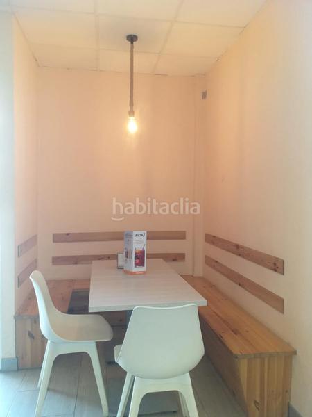 Foto da852036-d59b-4d64-9cd0-cbdbd0589b81. Alquiler local comercial traspaso de bar cafetería en funcionamiento con licencia de actividad.se encuentra en una de las mejores zonas de ribaroja.dispone en Riba - roja de Túria