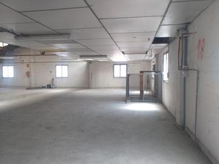 Nau industrial a Fuente del Jarro. Se vende nave en fuente del jarro paterna, valencia . parcela de