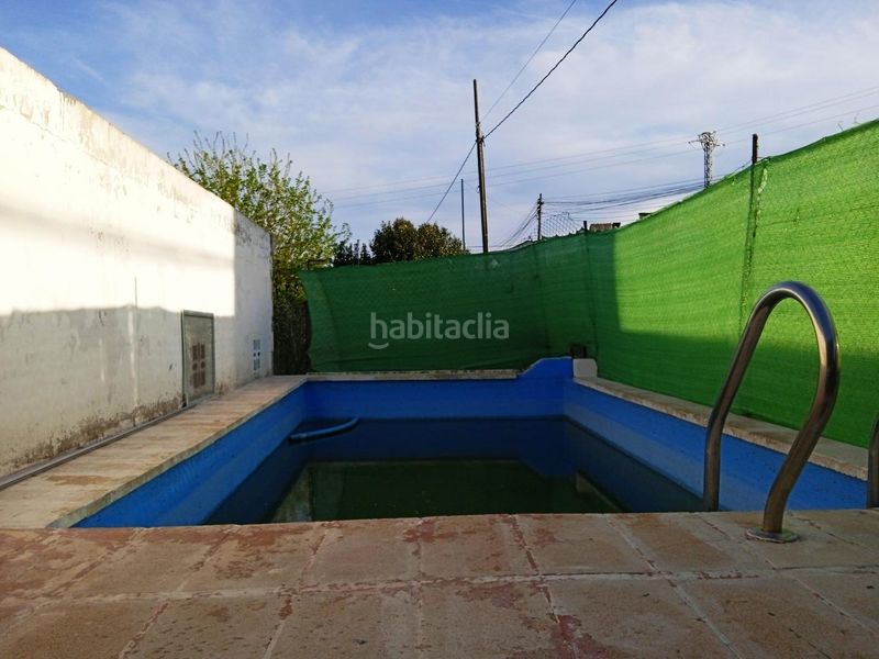 Foto 95f8092c-bdbe-445d-9f85-8149db97ac39. Casa amb piscina a Riba - roja de Túria