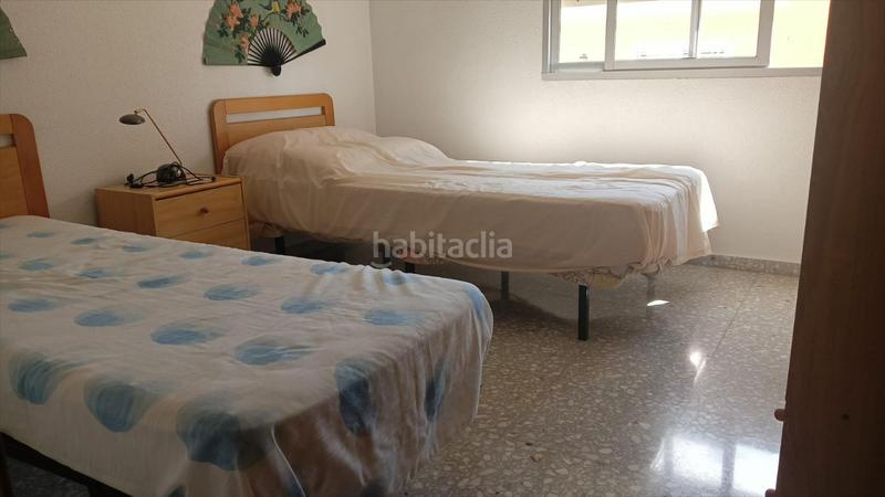 Foto 3e26bf6c-d753-4de1-a27f-f05dc2d87762. Casa aparellada a Riba - roja de Túria