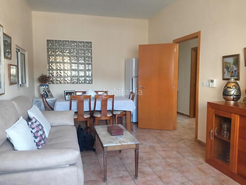 Foto 48590429-c498-409a-931a-8e56bd32589b. Casa aparellada a Riba - roja de Túria