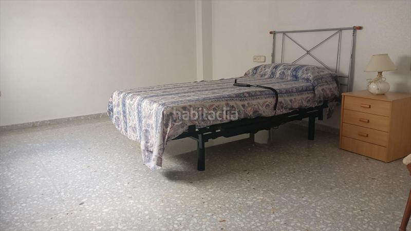 Foto cc354936-9b76-4069-8d9d-b78069a40876. Casa aparellada a Riba - roja de Túria