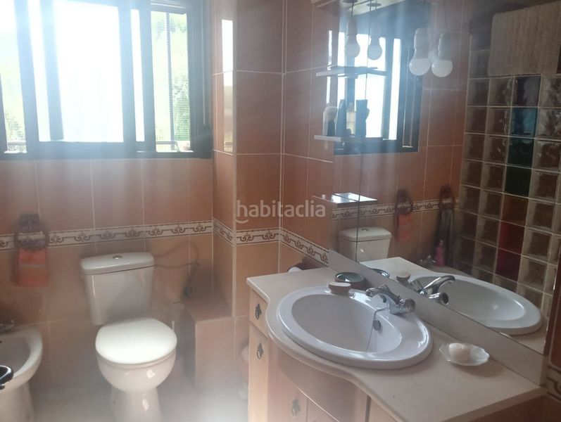 Foto c9a59592-73ed-4b69-a3a4-baaea6863922. Casa a Buñol