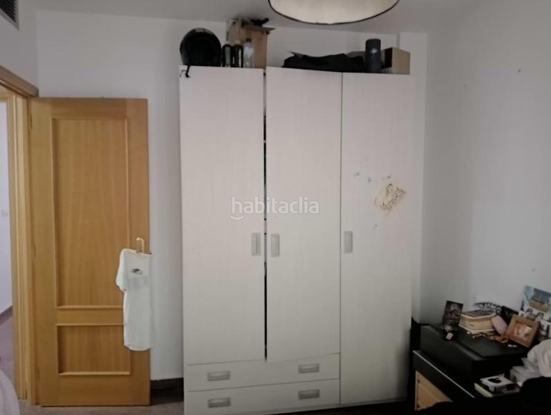 Foto 7ffae480-f796-4504-ab7e-c6a4d201c760. Piso se vende piso con garaje y trastero en ribaroja de turia, 2 terrazas, 3 habitaciones, 2 bañosde lo último se que ha construido en en Riba - roja de Túria