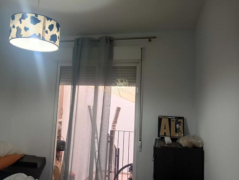 Foto ccd55dd9-1bdd-461a-9fe2-2526e4412e98. Piso se vende piso con garaje y trastero en ribaroja de turia, 2 terrazas, 3 habitaciones, 2 bañosde lo último se que ha construido en en Riba - roja de Túria