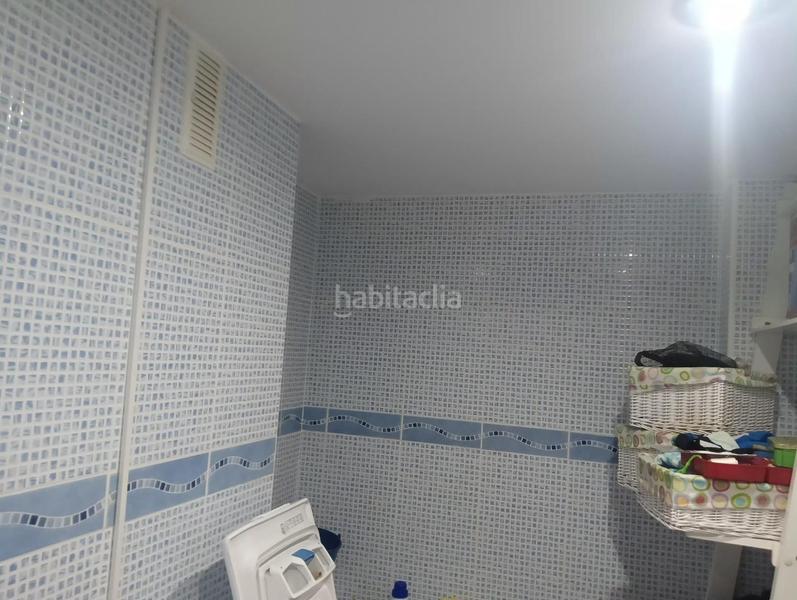 Foto d872d63d-7d29-45d3-afe3-350a8476592b. Piso se vende piso con garaje y trastero en ribaroja de turia, 2 terrazas, 3 habitaciones, 2 bañosde lo último se que ha construido en en Riba - roja de Túria
