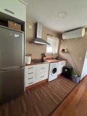 Casa aparellada a Balcón de Finestrat-Terra Marina. Se vende adosado en finestrat, residencial con piscina, 3 habita