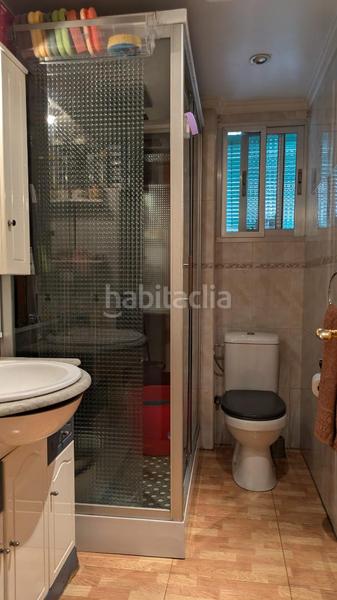 Foto 02a745fc-7226-42d3-a592-bbf3c652d9b3. Piso se vende piso con ascensor y balcón en quart de poblet 3 habitaciones y 1 bañose encuentra situado cerca del metro y todos los ser en Riba - roja de Túria