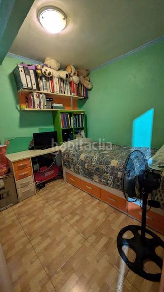 Foto 93eb579b-ab31-4e63-9785-d79043be330b. Piso se vende piso con ascensor y balcón en quart de poblet 3 habitaciones y 1 bañose encuentra situado cerca del metro y todos los ser en Riba - roja de Túria