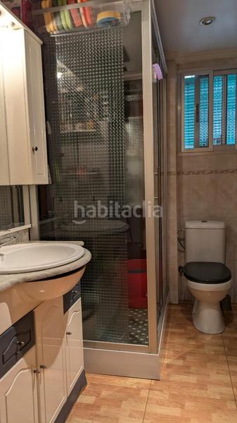 Foto a98993de-12ed-4c94-bb37-cde176d2c552. Piso se vende piso con ascensor y balcón en quart de poblet 3 habitaciones y 1 bañose encuentra situado cerca del metro y todos los ser en Riba - roja de Túria