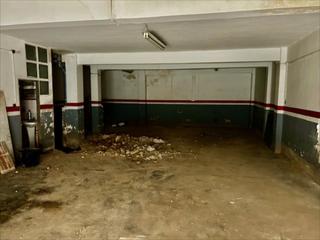 Lloguer Local Comercial a Benetússer. Disponemos del local en la zona  parada cercanías  benetuser. pu