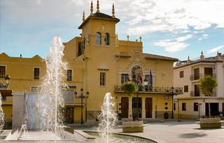 Residential Plot in Riba - roja de Túria. Se vende terreno urbano dentro del pueblo de ribaroja.dispone de