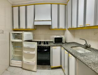 Pis a Riba - roja de Túria. Habitale vende piso en planta baja. salón comunica con la cocina