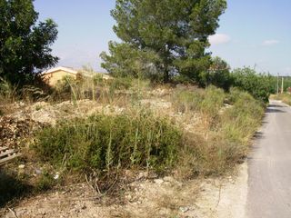 Terreno residenziale in Riba - roja de Túria. Se vende suelo, solar urbano en el centro de ribaroja de turia v