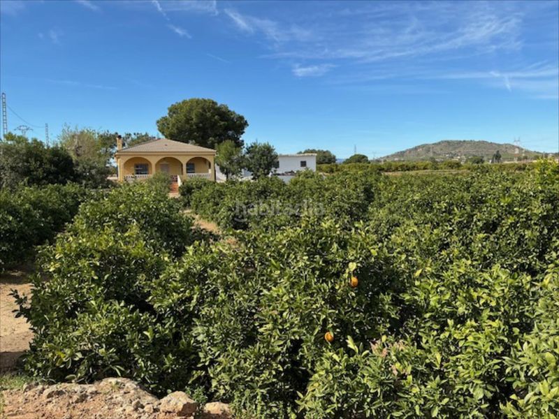 Foto d4e90089-60a4-40c6-9038-426516a18fc1. Casa a La Presa - Collado - La Malla Manises