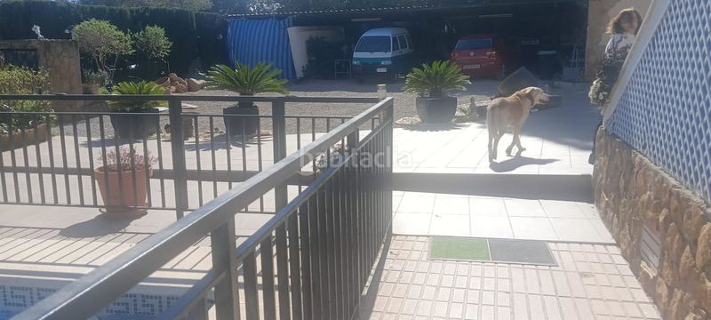 Foto 6d6fc834-9976-48f1-928c-021c641c76ec. Casa amb piscina a Olocau