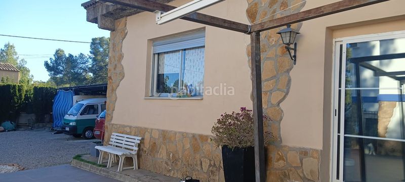 Foto d33b3492-ddae-4acf-a418-43c5ee3de2ee. Casa amb piscina a Olocau