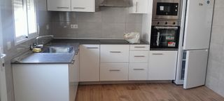 Lloguer Casa adossada a Riba - roja de Túria. Se alquila casa en loriguilla a estrenar, recién reformada, 5 ha