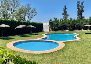 Location Appartement à Riba - roja de Túria. Piso de planta baja en la zona de reva próxima al polígono.