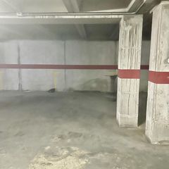 Location Parking voiture à Riba - roja de Túria. Alquilamos garaje en el centro