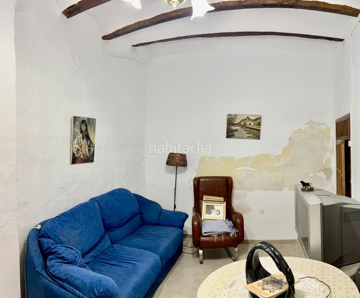 Foto 1352e9e6-9632-4617-a6ce-0c555d142b78. Casa adossada a Bugarra