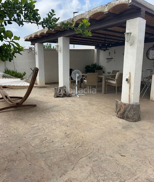 Foto 43f5203d-104e-4e14-b214-04116655cd86. Casa amb piscina a Riba - roja de Túria