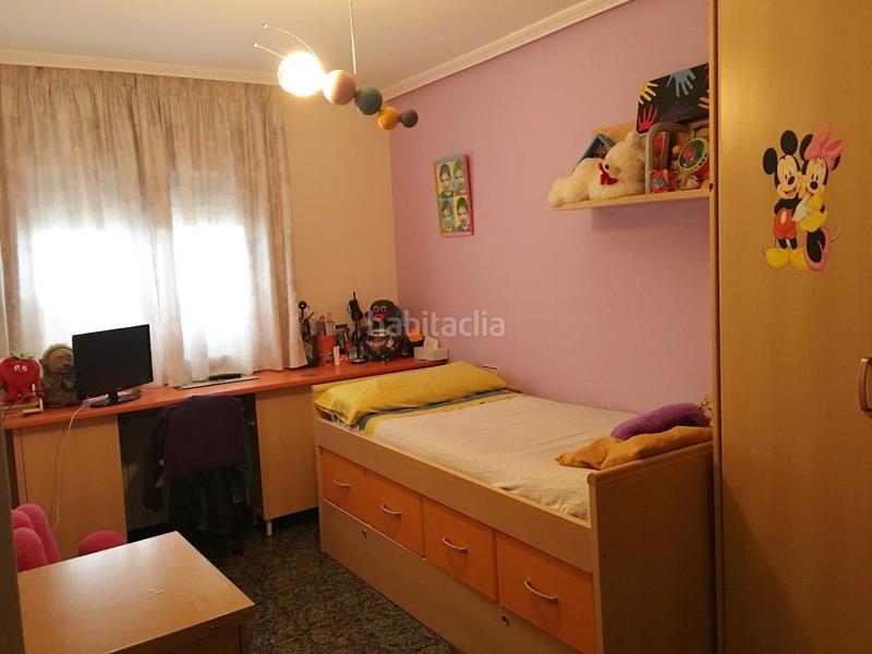 Foto 345676e6-c0ed-4f23-98bb-b968638420da. Casa a Llívia Lleida