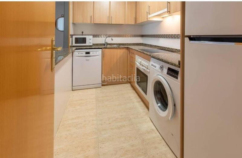 Foto 658c8fb3-da6f-46a3-b63c-5f69c8825dcd. Lloguer apartament amb piscina a pla de maset - cap de Salou Salou